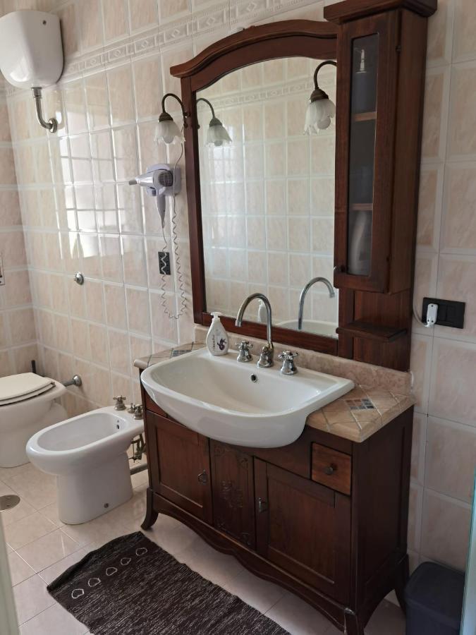 לינה וארוחת בוקר סקליאה Rosy House מראה חיצוני תמונה